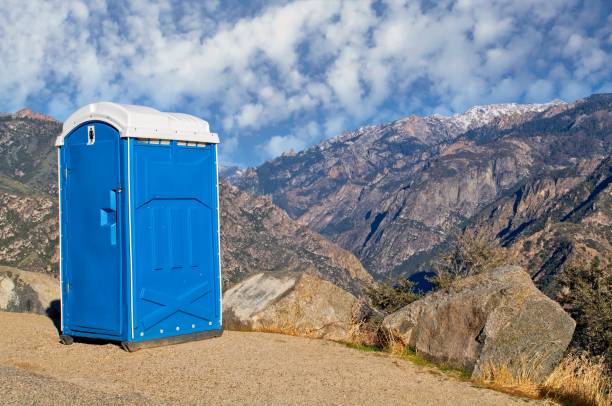 Best Portable restroom trailer rental  in Fort Dodge, IA